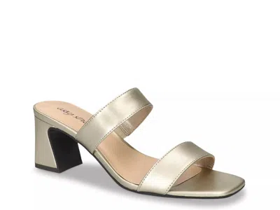 Easy Street Clovelle Slide Sandal In Gold