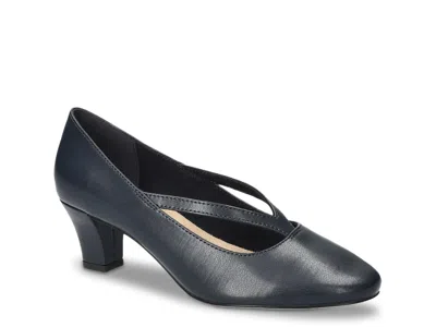Easy Street Culver Pump In Blue