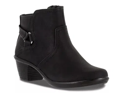 Easy Street Dawnta Bootie In Black