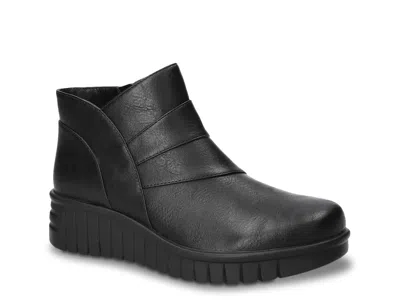 Easy Street Extra Wide Width Rayleen Wedge Bootie In Black
