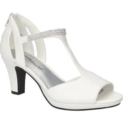 Easy Street Flash Peep Toe Pump In White