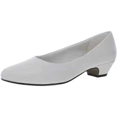 Easy Street Halo Womens Cushioned Dress Pumps In White