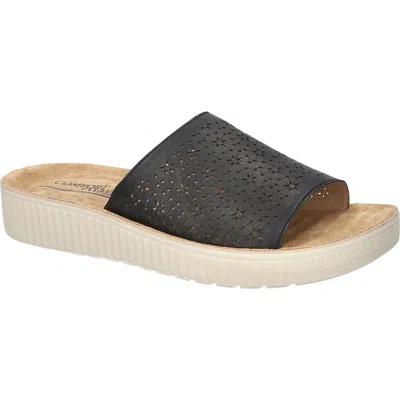 Easy Street Ivey Platform Sandal In Black
