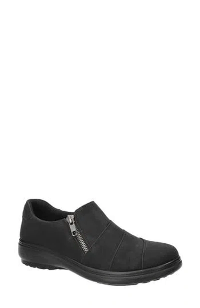 Easy Street Keekay Faux Leather Flat In Black