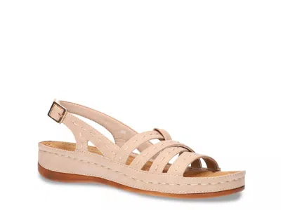 Easy Street Kehlani Wedge Sandal In Neutral