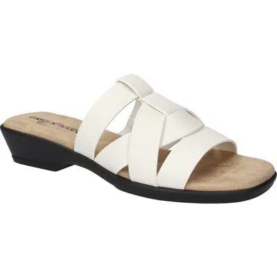 Easy Street Lakeport Slide Sandal In White