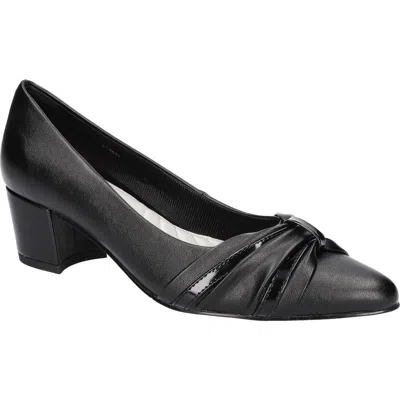 Easy Street Millie Ruched Pump In Black