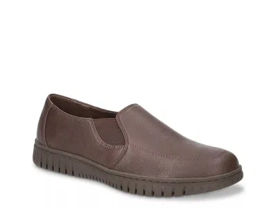 Easy Street Oriel Slipon In Brown