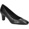Easy Street Poet Womens Solid Manmade Block Heels In Black
