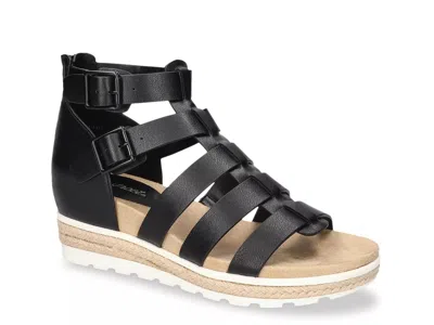Easy Street Simone Gladiator Sandal In Black