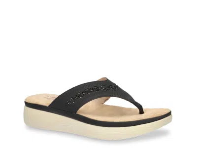 Easy Street Sonny Platform Flip Flop In Black