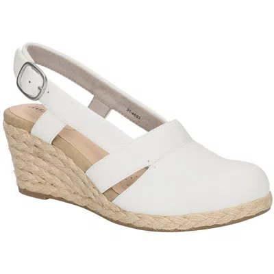 EASY STREET STARGAZE WOMENS FAUX LEATHER CLOSED TOE WEDGE SANDALS