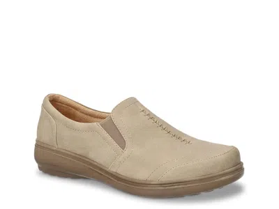 Easy Street Ultimate Comfort Flat In Neutral