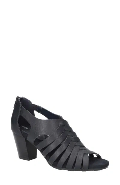 Easy Street Vanni Sandal In Navy