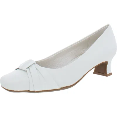 Easy Street Waive Womens Dressy Padded Insole Pumps In White