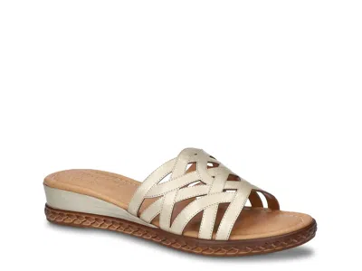 Easy Street Wide Width Edda Sandal In White