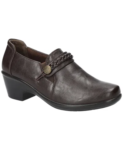 Easy Street Women's Amber Comfort Slip-on Shooties In Brown