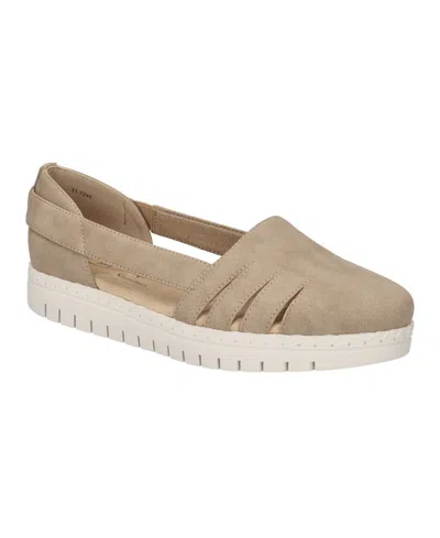 Easy Street Bugsy Womens Comfort Insole Lifestyle Slip-on Sneakers In Natural