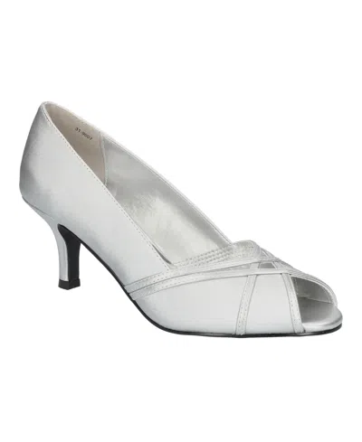 Easy Street Celeste Womens Satin Kitten Heels In Silver Satin