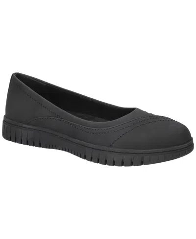 Easy Street Women's Cosma Comfort Ballet Flats In Black
