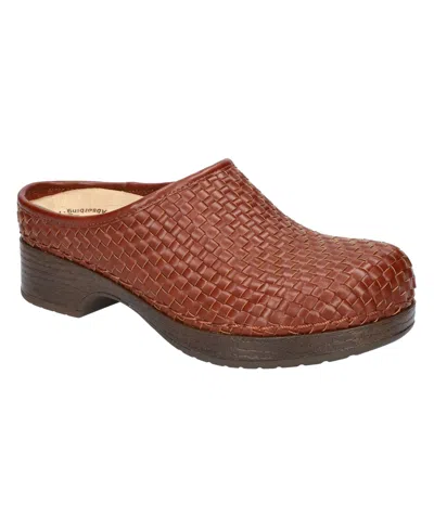 Easy Street Women's Easy Works Soliea Slip Resistant Clogs In Dark Tan Woven