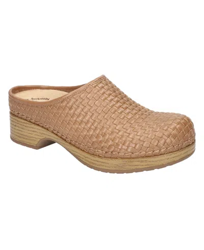 Easy Street Women's Easy Works Soliea Slip Resistant Clogs In Nude Woven