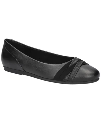 Easy Street Women's Kylie Comfort Ballet Flats In Black