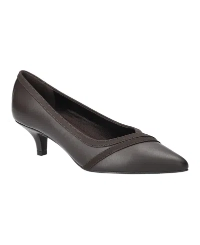 Easy Street Maye Pointed Toe Kitten Heel Pump In Animal Print