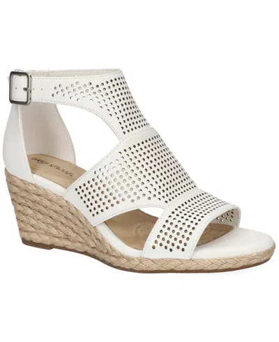 Easy Street Tova Espadrille Platform Wedge Sandal In White