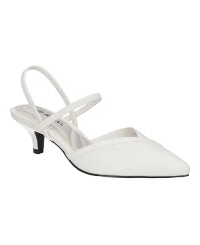 Easy Street Women's Unna Pumps In White