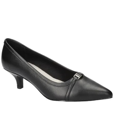 Easy Street Zayn Kitten Heel Pump In Black