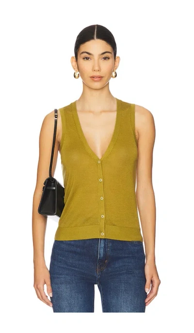 Eaves Dene Vest In Green