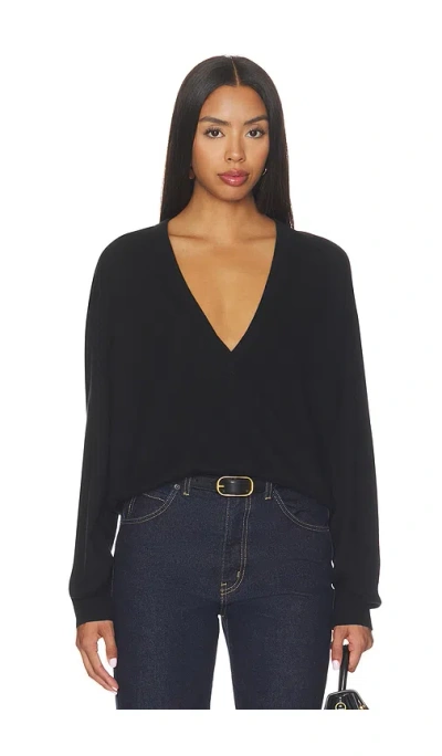Eaves Devyn V Neck Sweater In Black