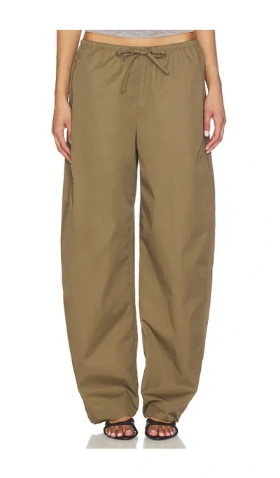Eaves Lana Barrel Leg Pant In Green