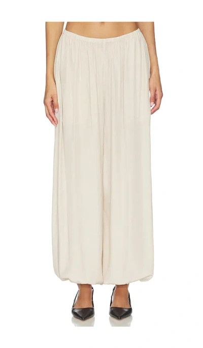 Eaves X Jasmine Tookes Kai Balloon Pant In White