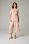 Eavolu Baikal Eco-luxe Fleece Crop Pant In Pink