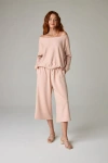 Eavolu Baikal Eco-luxe Fleece Off-shoulder Crop Top In Pink