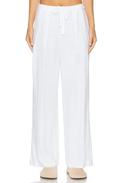 EBERJEY JUNIORS LINEN BLEND RELAXED PANTS IN OFF WHITE