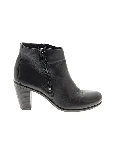 Pre-owned Ecco Ankle Boots In Black