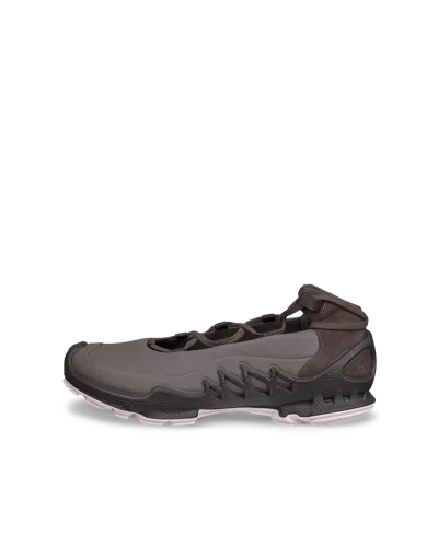 Ecco Biom Aex - Women's Leather Slip-on Sneaker In Brown