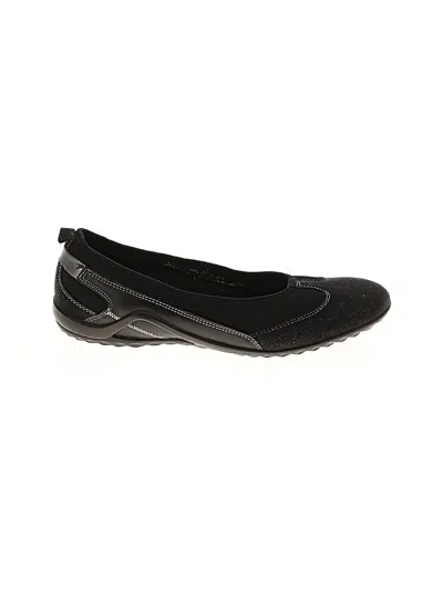 Pre-owned Ecco Flats In Black