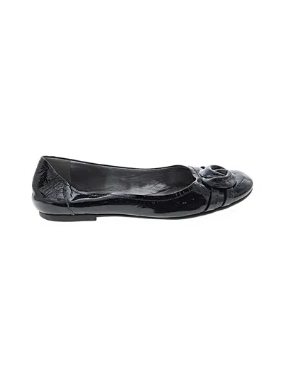 Pre-owned Ecco Flats In Black