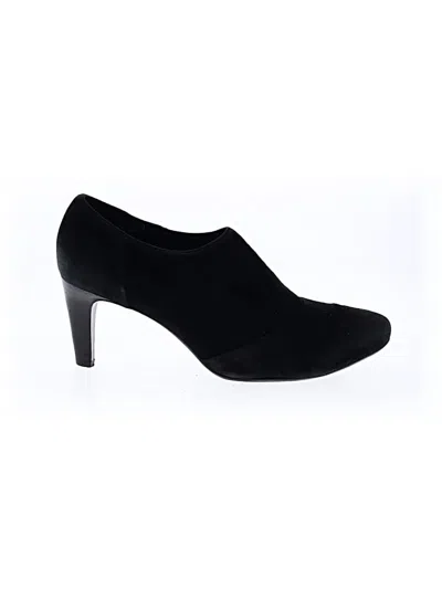 Pre-owned Ecco Heels In Black