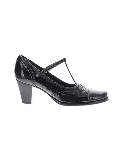 Pre-owned Ecco Heels In Black