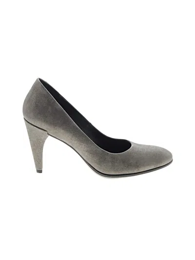 Pre-owned Ecco Heels In Gray
