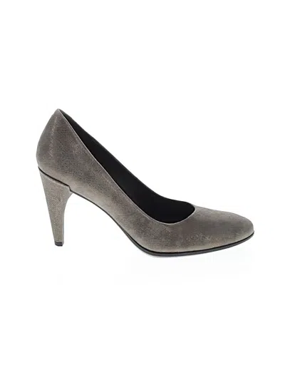 Pre-owned Ecco Heels In Gray