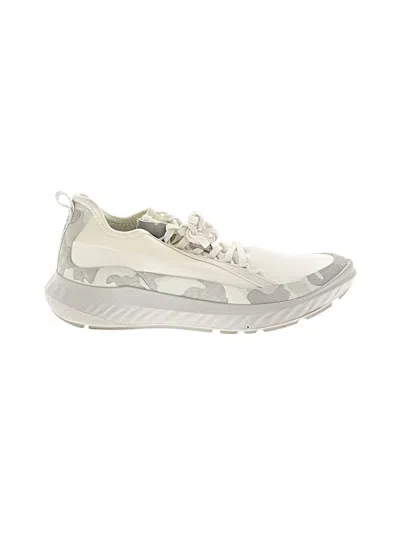 Pre-owned Ecco Sneakers In White