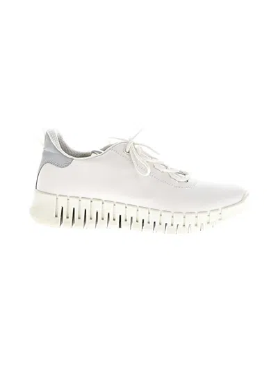 Pre-owned Ecco Sneakers In White