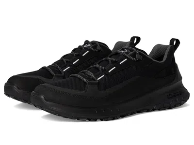 Ecco Sport Ultra Terrain Waterproof Low Hiking Shoe In Black