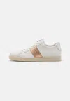 ECCO WOMEN'S STREET LITE SNEAKER IN WHITE/ HAMMERED BRONZE/ PURE SILVER